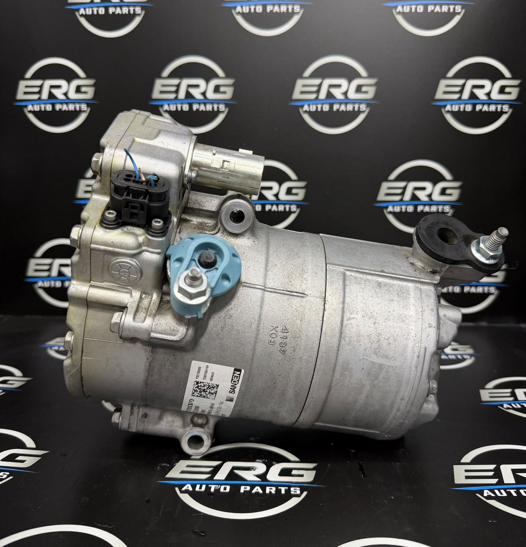 Elektrikli Sanden Volvo S60-S90-V60-V90-XC40-XC60-XC90-V60 T6 T8 31366055 31455426 32130500 32241463 32333863 36002928  P32260523  P32260523